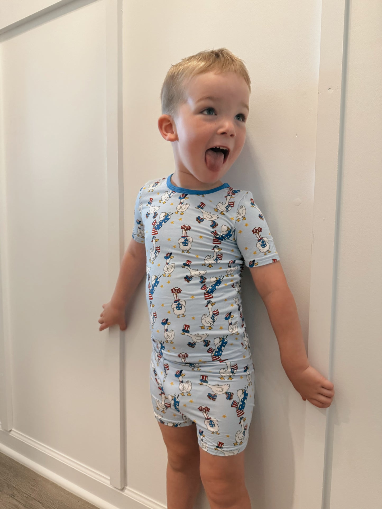 Patriotic Goose Short Set
