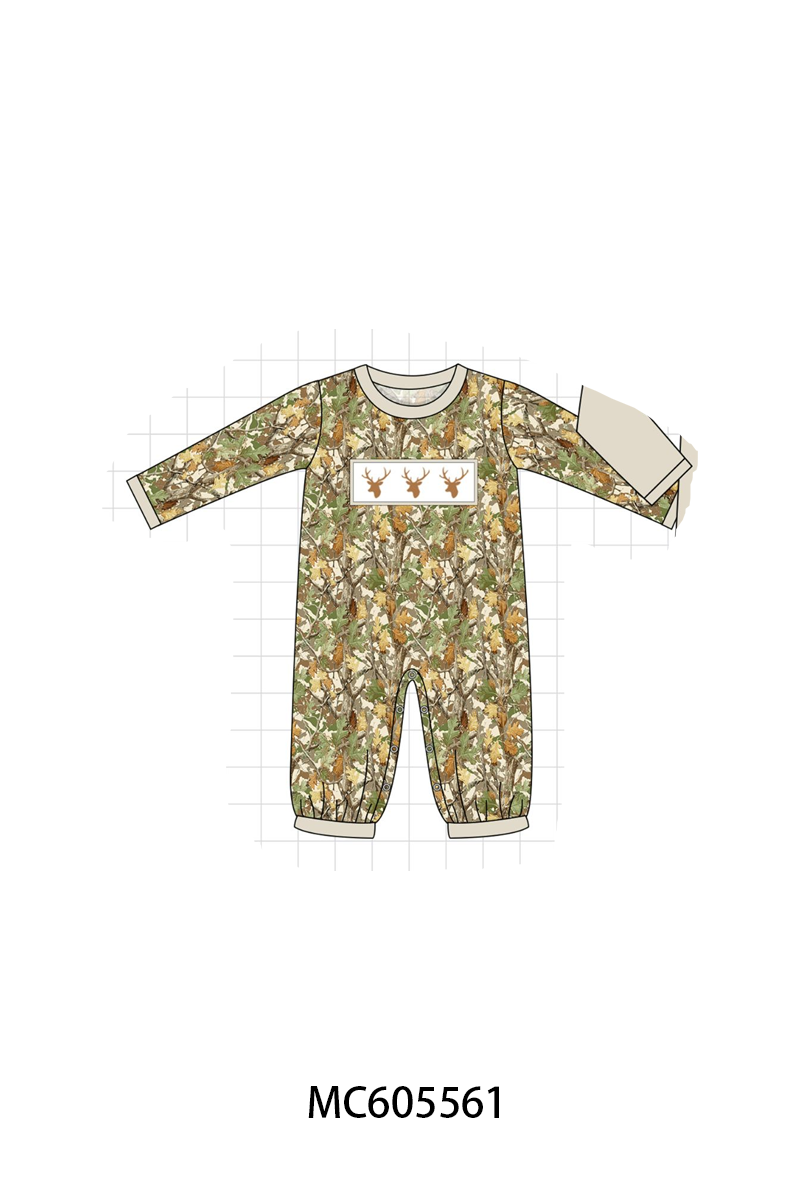 PO93 Green leaves deer embroidery collection
